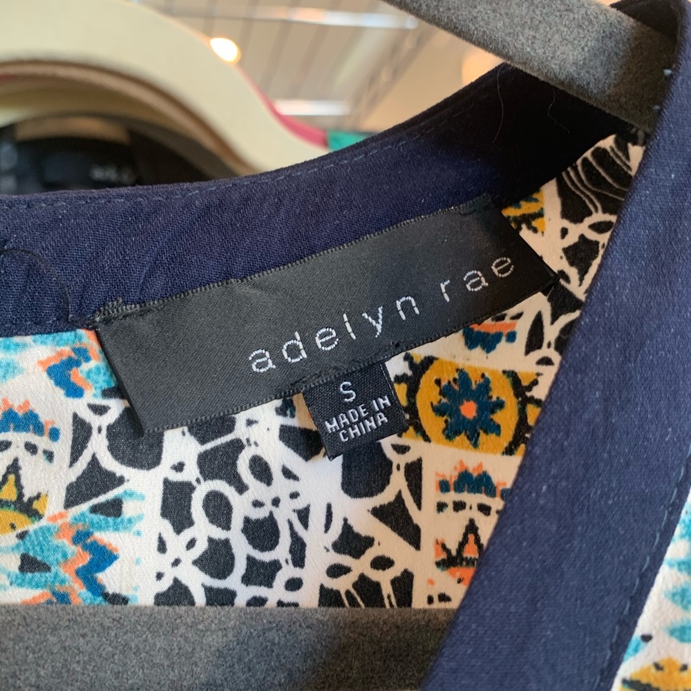 Adelyn Rae patterned jumpsuit - Picture 3 of 4